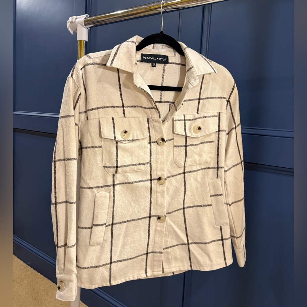 Kendall & Kylie Flannel Long Sleeve Top/Jacket